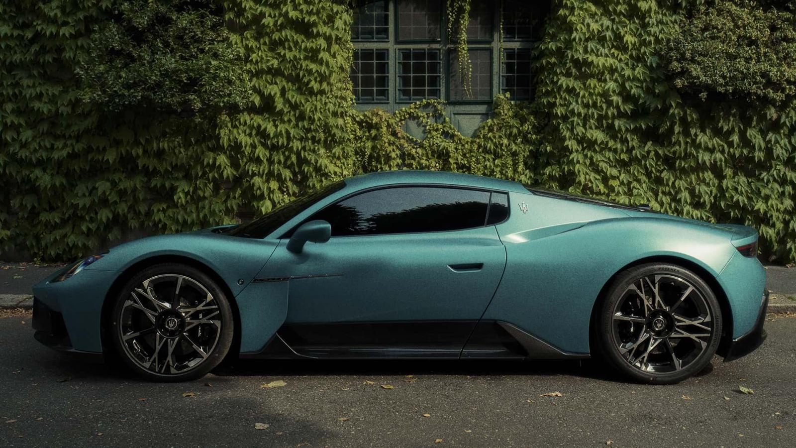 Η νέα Maserati MCPura είναι μία MC20 με ελάχιστες αλλαγές 